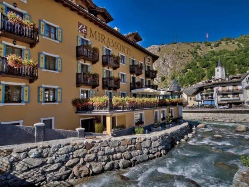 Le Miramonti Hotel Restaurant & Wellness Ла-Тюйль Экстерьер фото