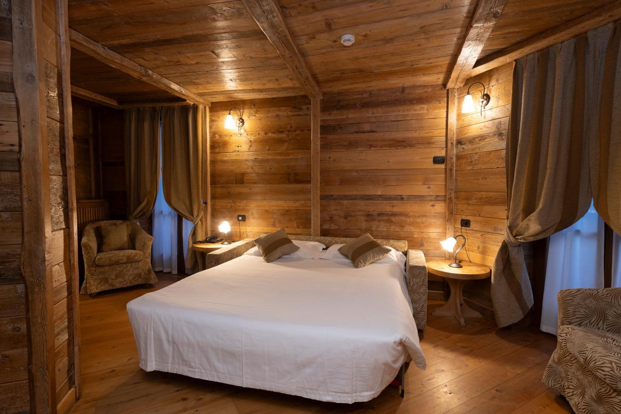 Le Miramonti Hotel Restaurant & Wellness Ла-Тюйль Экстерьер фото