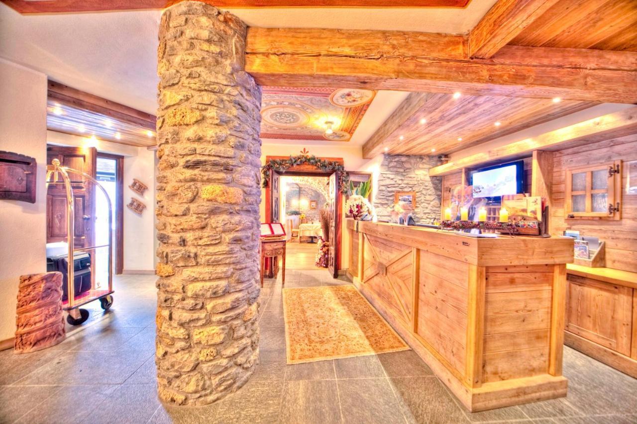 Le Miramonti Hotel Restaurant & Wellness Ла-Тюйль Экстерьер фото