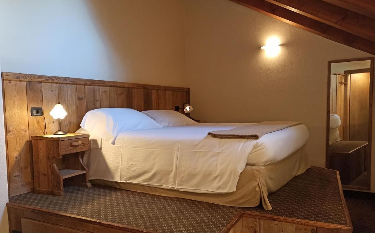 Le Miramonti Hotel Restaurant & Wellness Ла-Тюйль Экстерьер фото